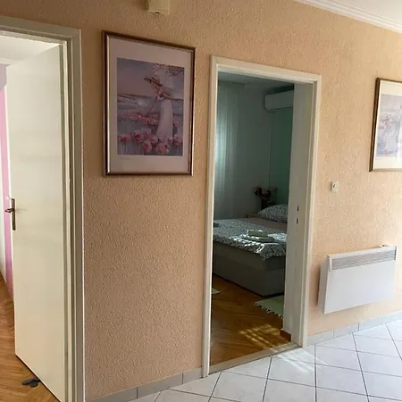 Apartment Providenca Baska Voda